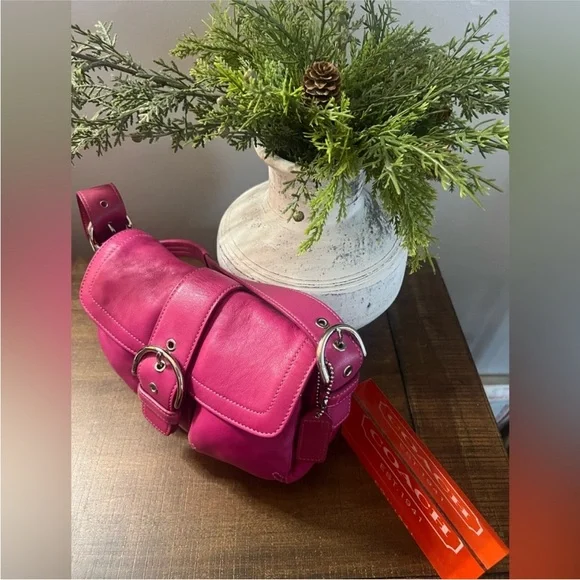 Coach Y2K Soho Pink Flap Bag with Coach bag charm - Picture 5 of 17